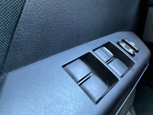 Used 2017 Toyota RAV4 LE w/ All Weather Liner Package AWD/4WD image 18