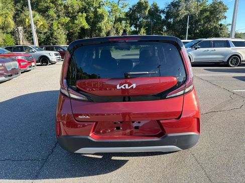 Certified 2024 Kia Soul LX w/ Option Group 015 FWD image 6