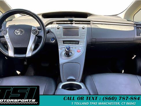 Used 2013 Toyota Prius Three image 16