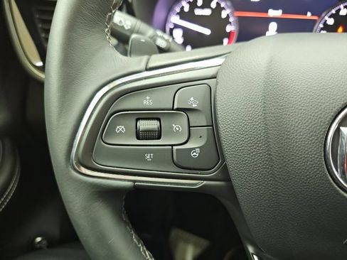 Used 2023 Buick Envision Avenir AWD/4WD image 10