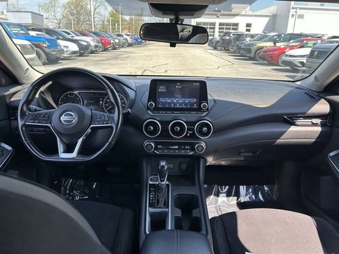 Used 2023 Nissan Sentra SR FWD image 8