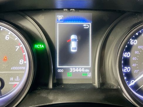 Used 2022 Toyota Camry SE w/ Convenience Package image 23