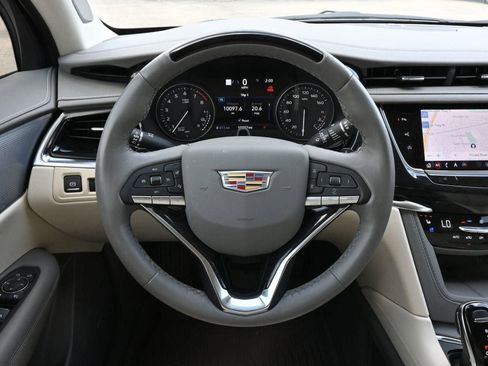 New 2025 Cadillac XT6 Premium Luxury w/ Technology Package image 39