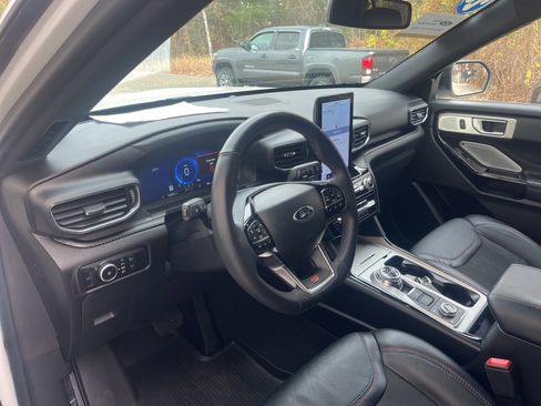 Certified 2023 Ford Explorer ST w/ Equipment Group 401A image 20