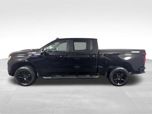 Used 2023 Chevrolet Silverado 1500 LT Trail Boss w/ Convenience Package II AWD/4WD image 7