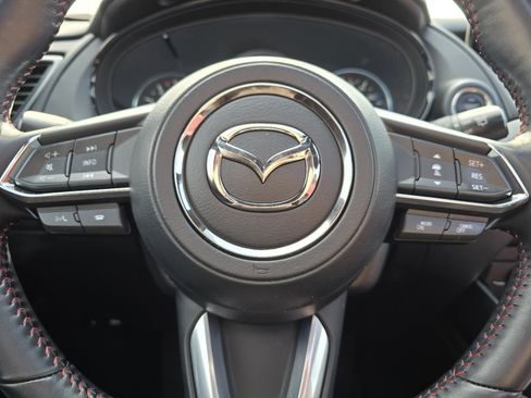 Used 2023 MAZDA CX-9 Carbon Edition image 31
