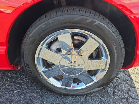 Used 2002 Ford Thunderbird RWD image 16