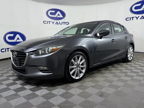 Used 2017 MAZDA MAZDA3 Touring image 31