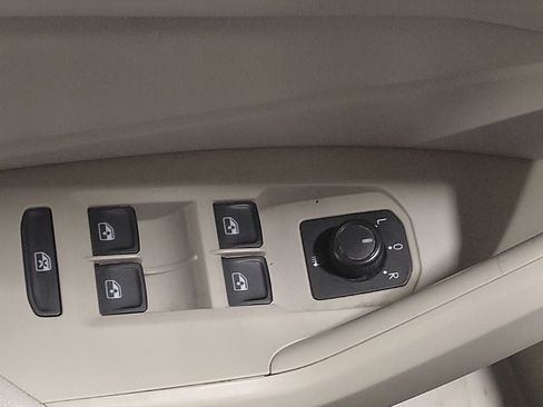 Used 2019 Volkswagen Jetta S FWD image 27