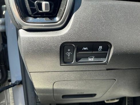 Used 2022 Kia Sorento SX FWD image 16