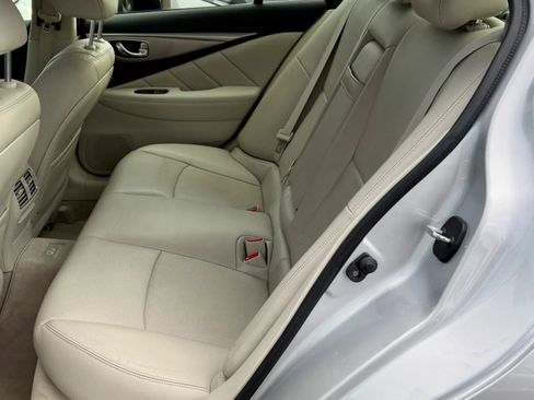 Used 2014 INFINITI Q50 Premium w/ Navigation Package image 8