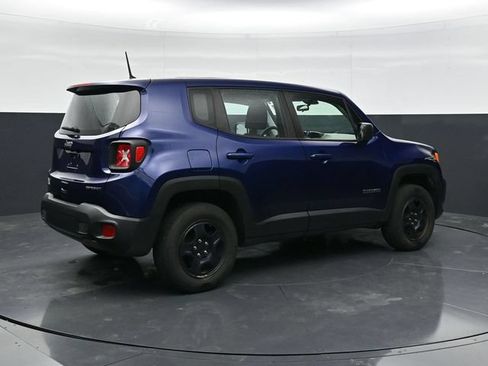 Used 2019 Jeep Renegade Sport AWD/4WD image 2