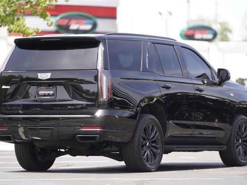 Used 2025 Cadillac Escalade Sport w/ LPO, ONYX Package AWD/4WD image 50