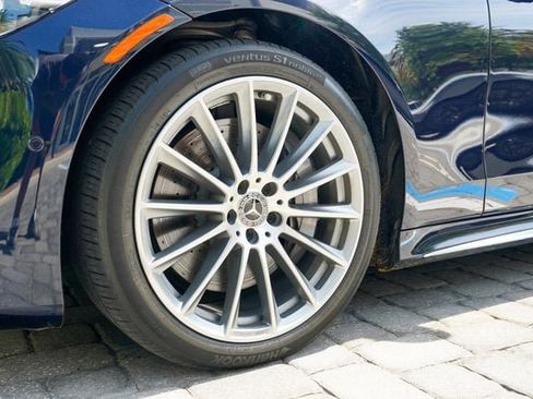 Used 2023 Mercedes-Benz S 500 4MATIC w/ AMG Line image 43