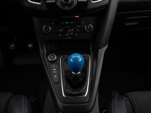 Used 2016 Ford Focus RS image 37