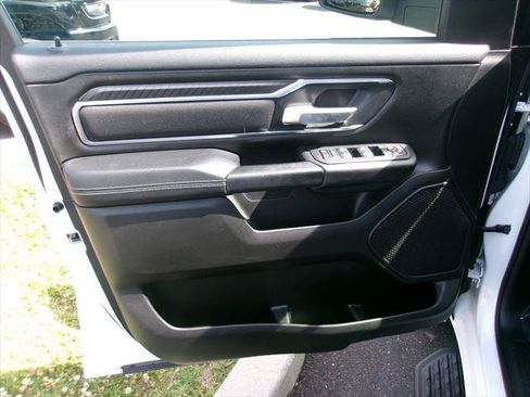 Certified 2025 RAM 1500 Tradesman w/ Night Edition AWD/4WD image 6
