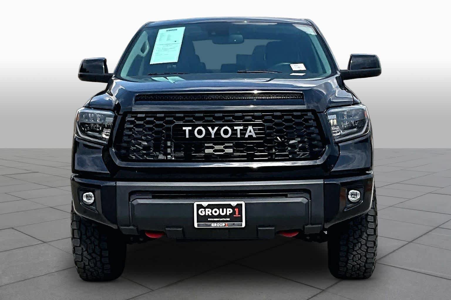 Used 2021 Toyota Tundra Limited w/ Limited Premium Package AWD/4WD image 4