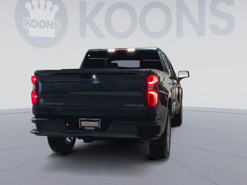 Used 2022 Chevrolet Silverado 1500 Custom image 12