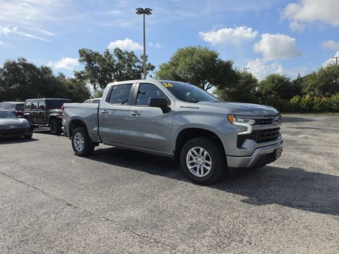 Used 2026 Chevrolet Silverado 1500 RST AWD/4WD image 2
