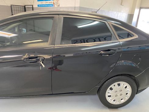 Used 2016 Ford Fiesta S FWD image 12