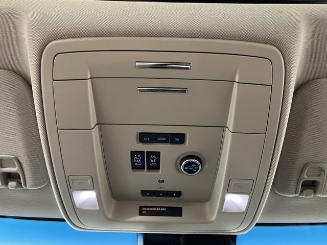 Used 2018 GMC Yukon SLT RWD image 30
