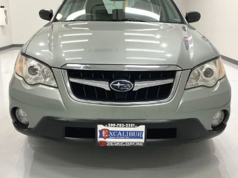 Used 2009 Subaru Outback 2.5i Special Edition w/ Popular Equipment Group 1C image 5