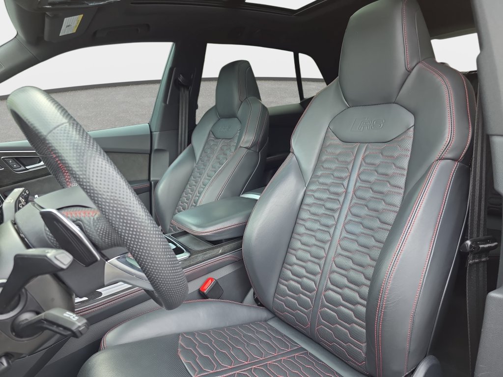 Used 2021 Audi RS Q8 w/ Carbon Optic Package AWD/4WD image 16