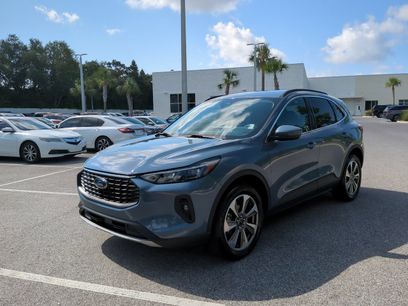 Used 2025 Ford Escape Platinum