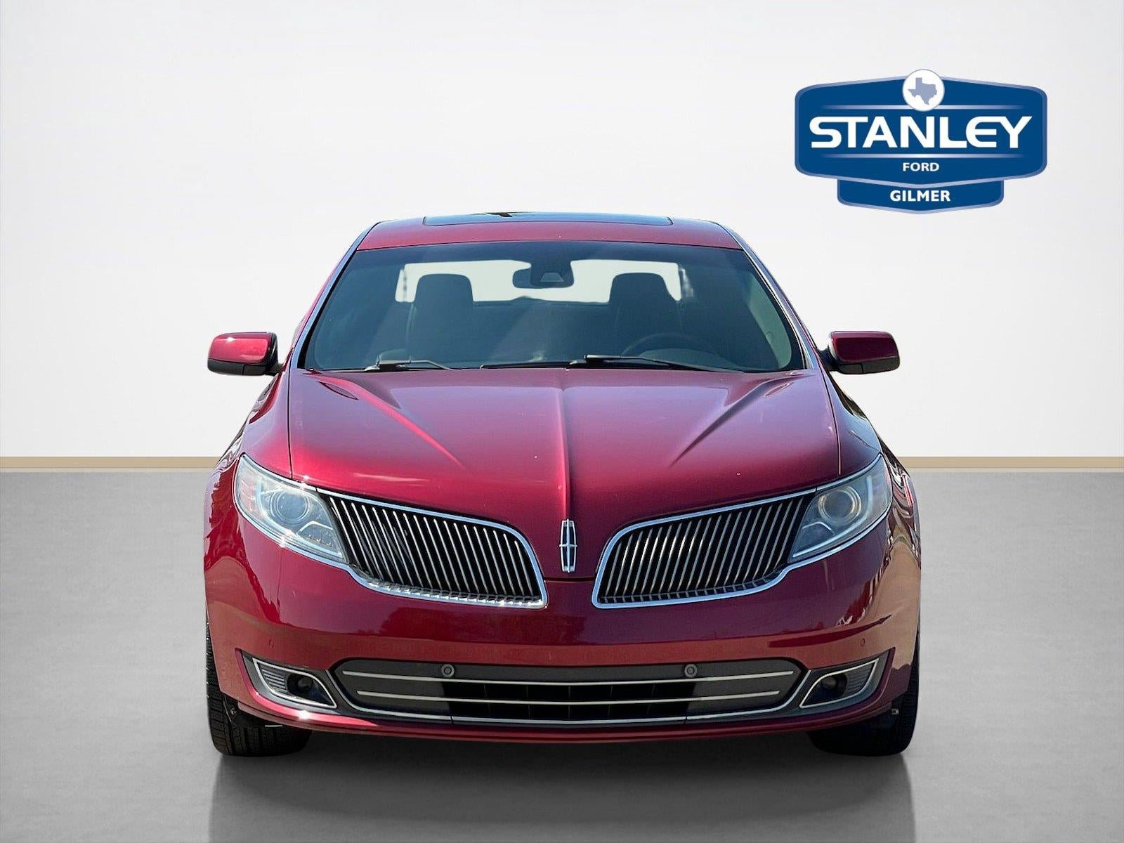 Used 2014 Lincoln MKS FWD image 2