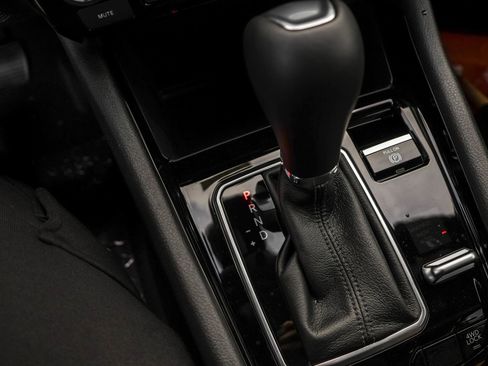 New 2026 Jeep Compass Latitude AWD/4WD image 20