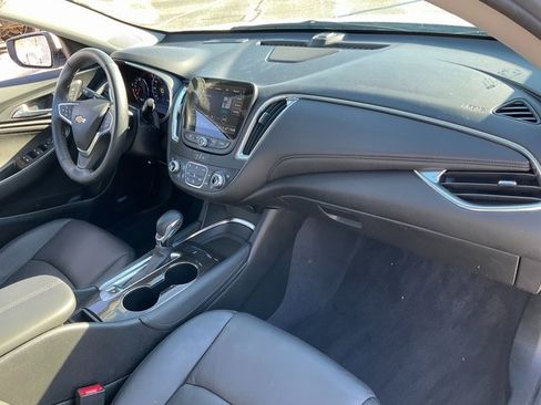Used 2023 Chevrolet Malibu LT image 20