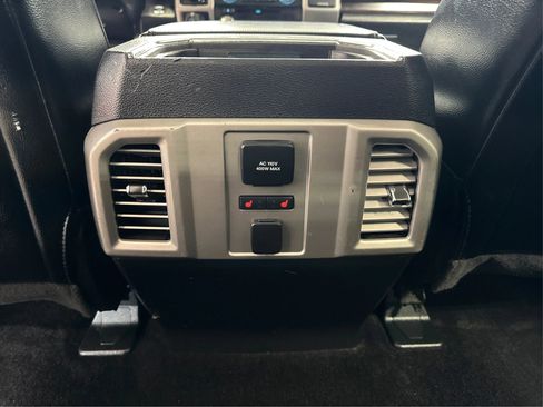 Used 2016 Ford F150 Lariat w/ Equipment Group 502A Luxury image 23