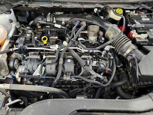 Used 2022 Lincoln Corsair AWD w/ Equipment Group 101A image 24