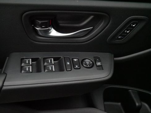 Certified 2025 Honda Pilot EX-L image 19