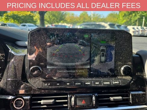 Used 2022 Nissan Pathfinder SL w/ SL Premium Package AWD/4WD image 14