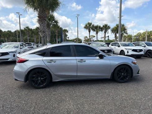 Used 2024 Honda Civic Sport image 13