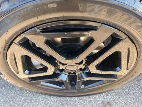 Used 2025 Kia Telluride EX X-Line image 47