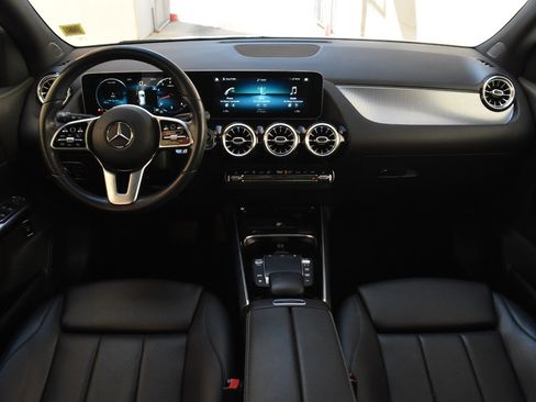 Used 2021 Mercedes-Benz GLA 250 4MATIC image 22