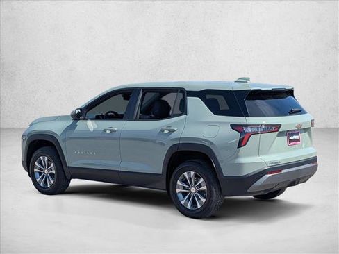 New 2026 Chevrolet Equinox LT image 7