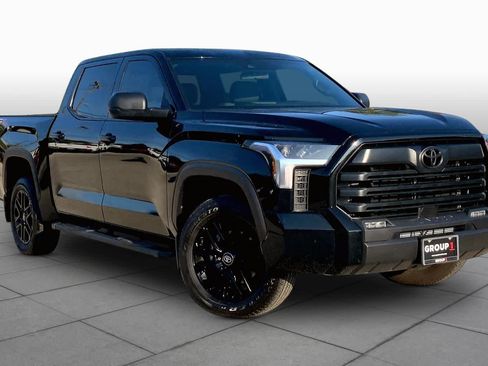 Used 2026 Toyota Tundra SR5 w/ SX Package AWD/4WD image 3