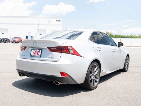 Used 2016 Lexus IS 350 RWD image 5