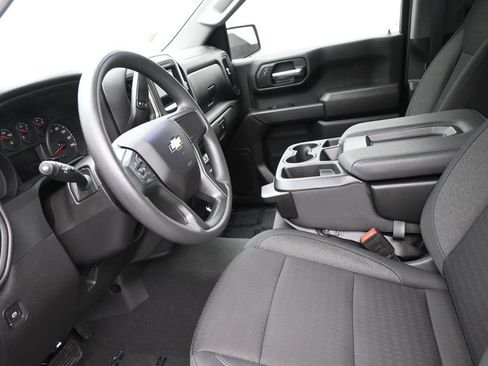 Used 2024 Chevrolet Silverado 1500 Custom RWD image 12