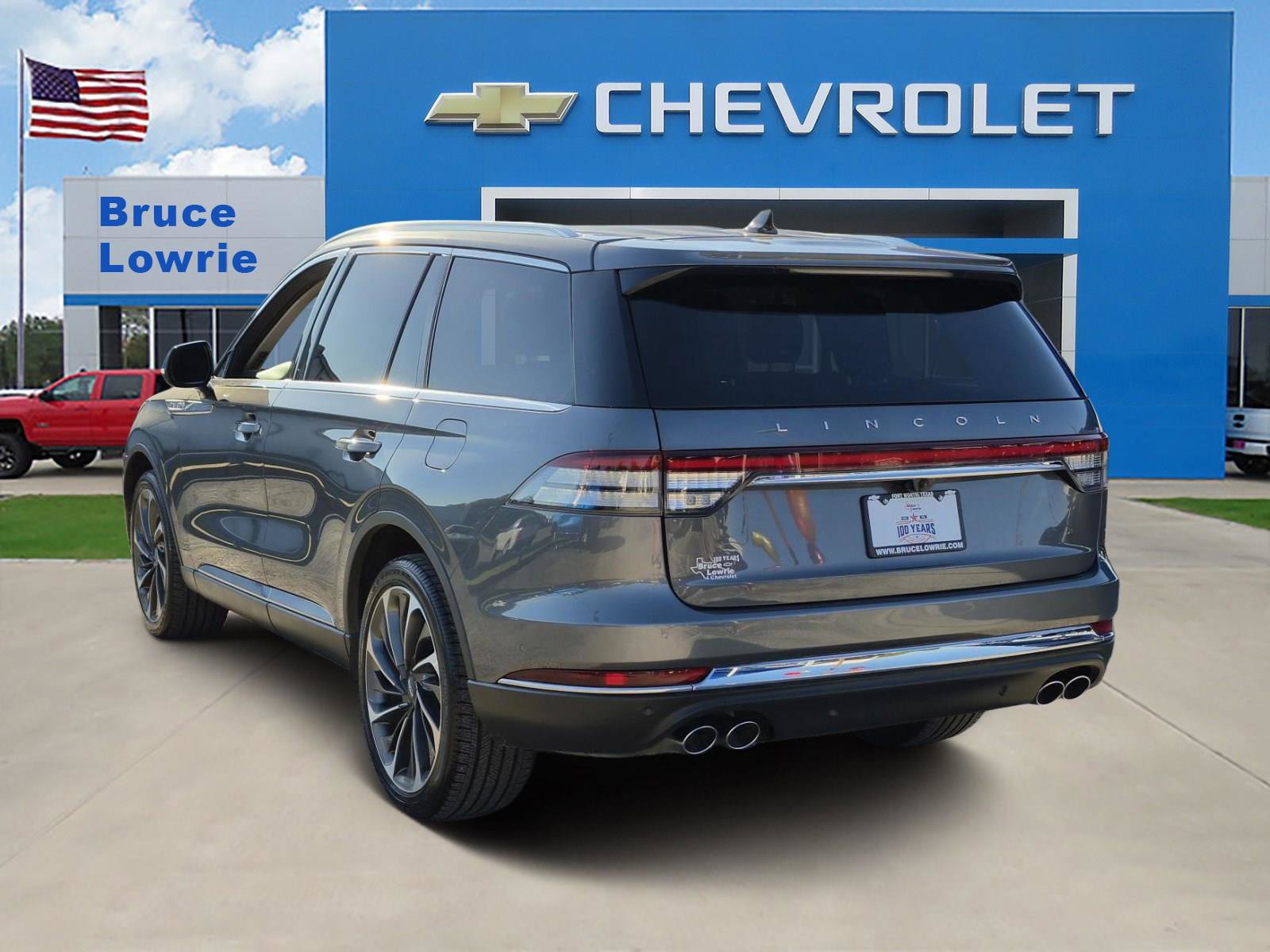 Used 2024 Lincoln Aviator Reserve w/ Equipment Group 201A AWD/4WD image 5