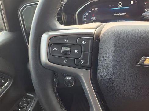 Used 2023 Chevrolet Silverado 1500 LT image 18