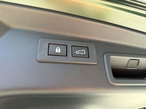 New 2026 Subaru Outback Limited AWD/4WD image 12