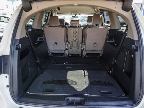 Used 2019 Honda Odyssey EX image 24