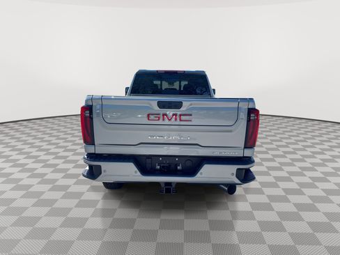 New 2026 GMC Sierra 2500 Denali AWD/4WD image 7