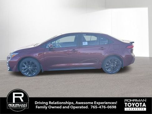 New 2026 Toyota Corolla SE image 3
