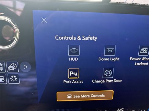 Certified 2025 Chevrolet Blazer EV RS image 35