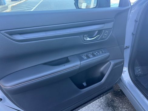 Certified 2026 Honda CR-V Sport-L image 32